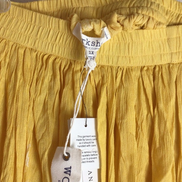 Flowy skirt in sun glow pattern - Picture 4 of 9